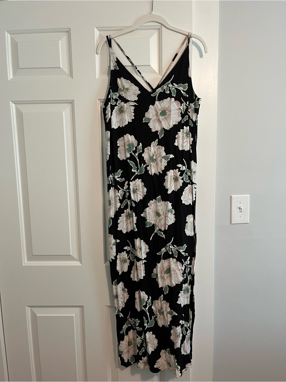 Aqua Black Maxi Spaghetti Strap Slip Dress with Cream & Green Flowers | Size S